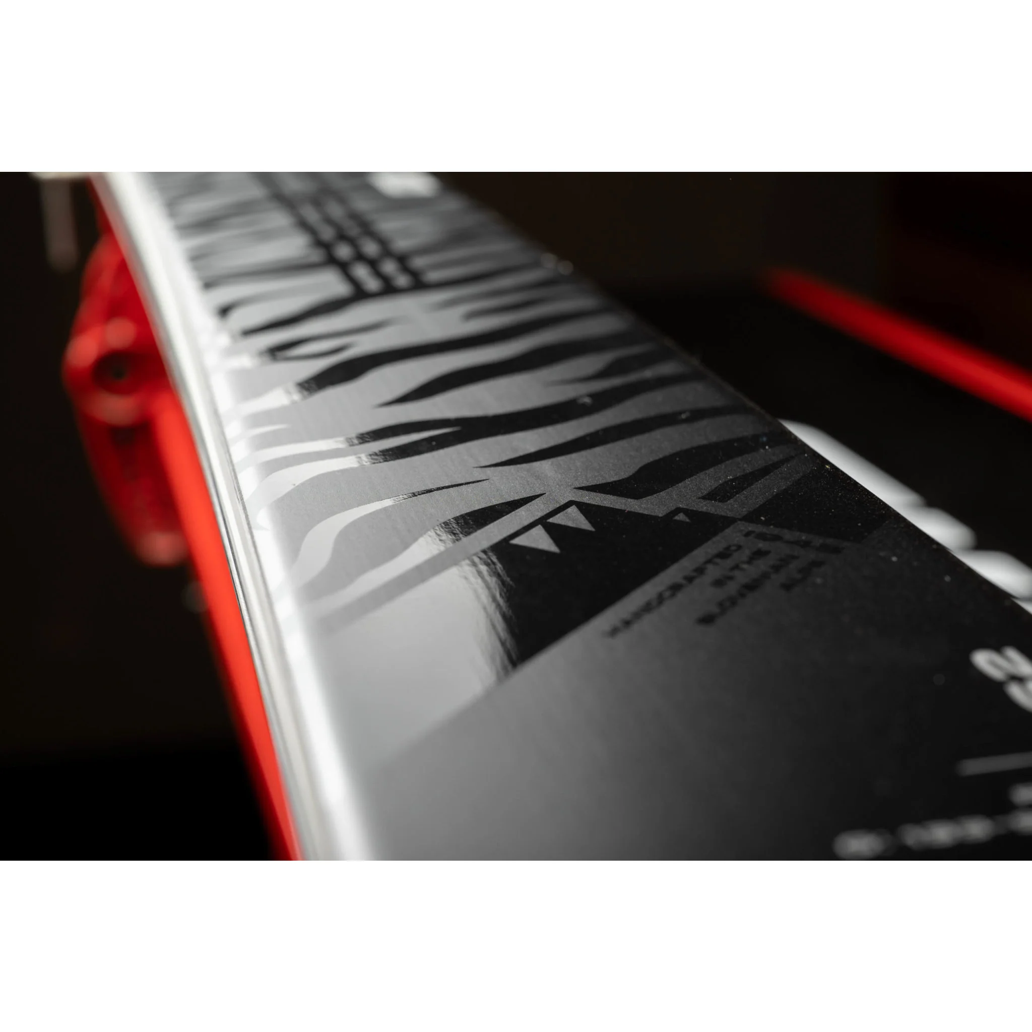 2024 Elan Ripstick 94 Women's Black Edition Skis - Image 3