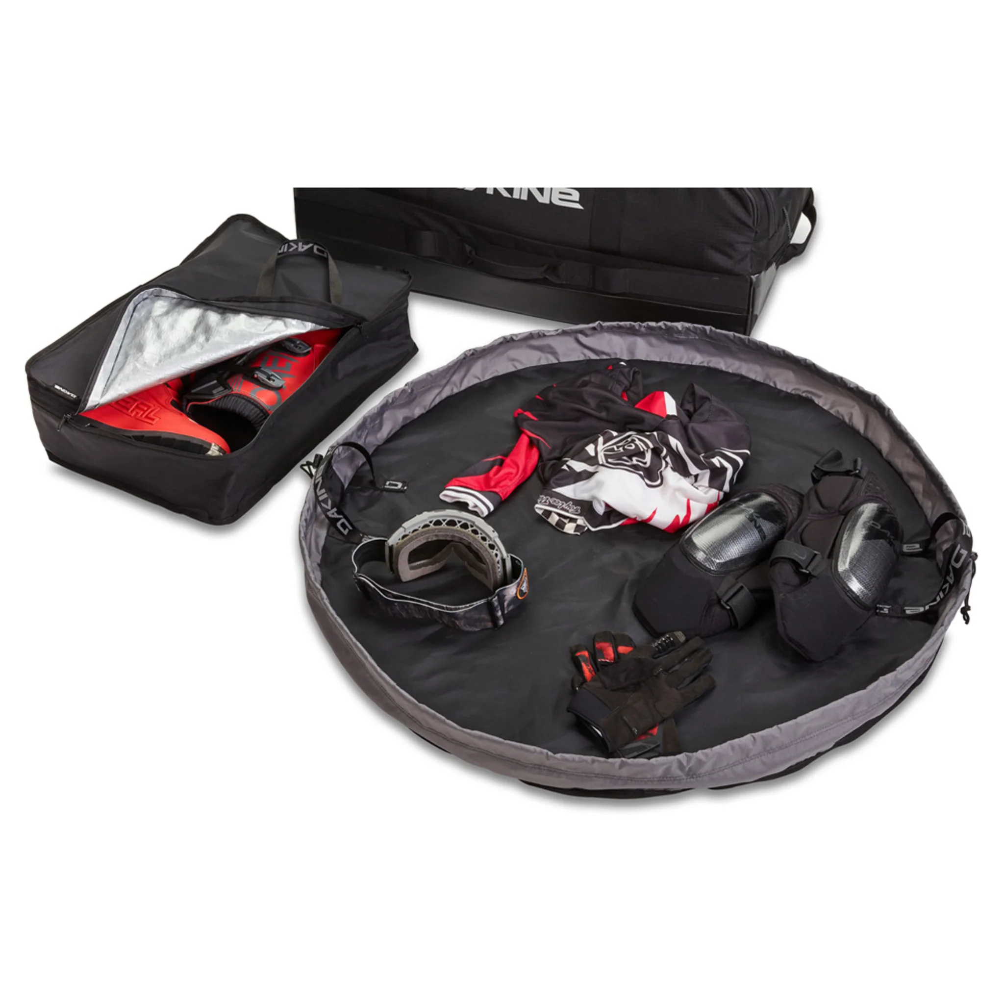 Dakine Torque Wheeled Duffle 125L Bag - Image 5